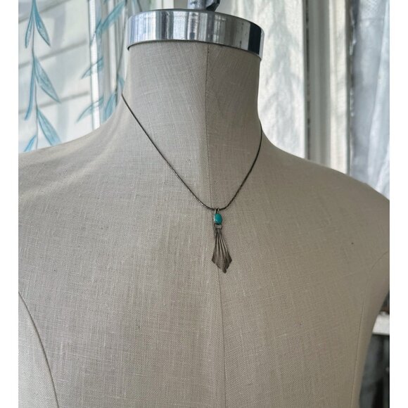 Vintage 60's Native American Navajo Sterling Blue Turquoise Dangle Pendant Neckl - Picture 14 of 14